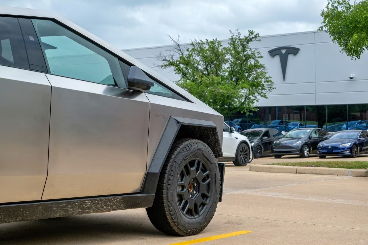 What Happened: The Tesla Cybertruck's Steering is Fixed